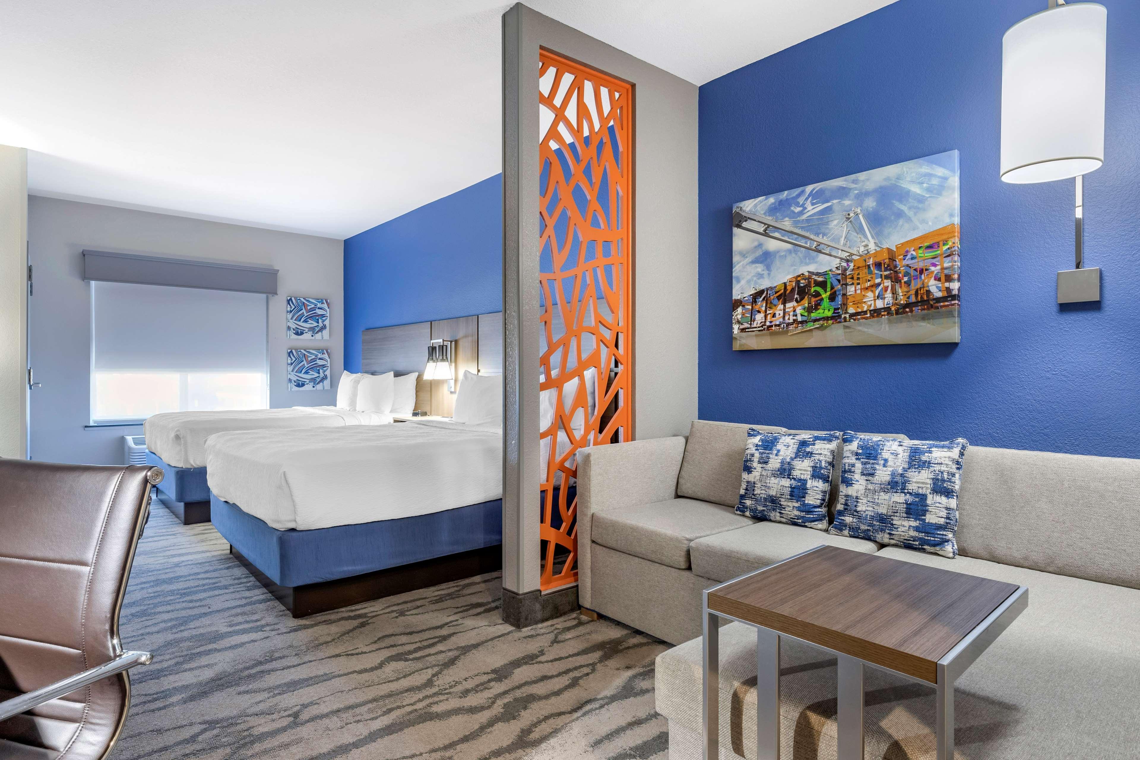 Best Western Plus Castlerock Inn & Suites Bentonville Ngoại thất bức ảnh