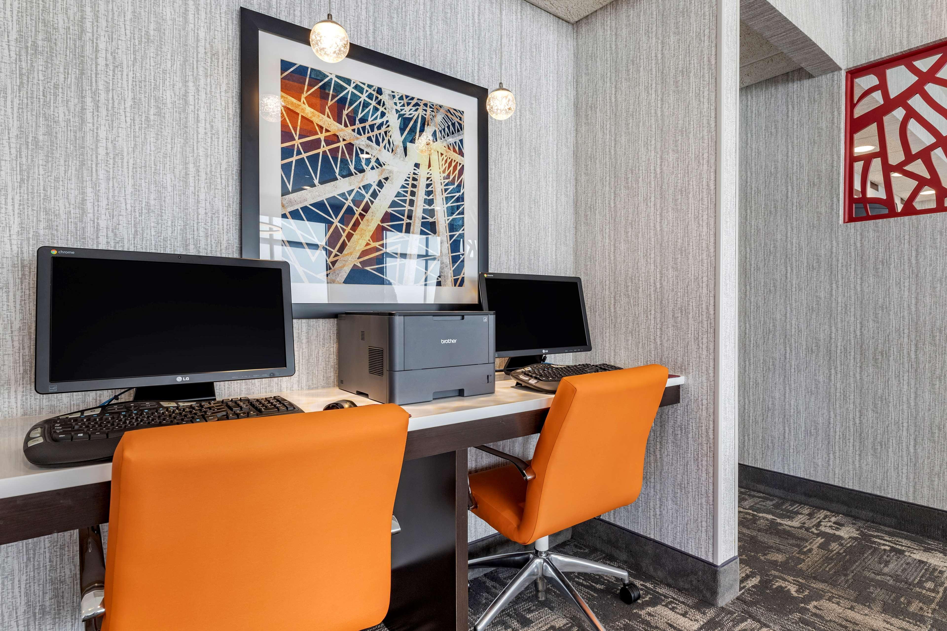 Best Western Plus Castlerock Inn & Suites Bentonville Ngoại thất bức ảnh